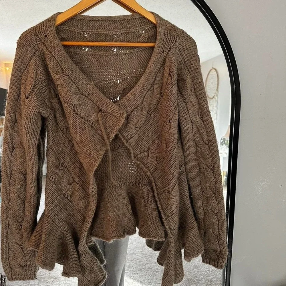 Women's‎ Sweater